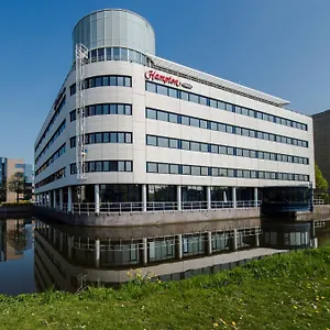 **** Hotel Hampton By Hilton Amsterdam Airport Schiphol Holland